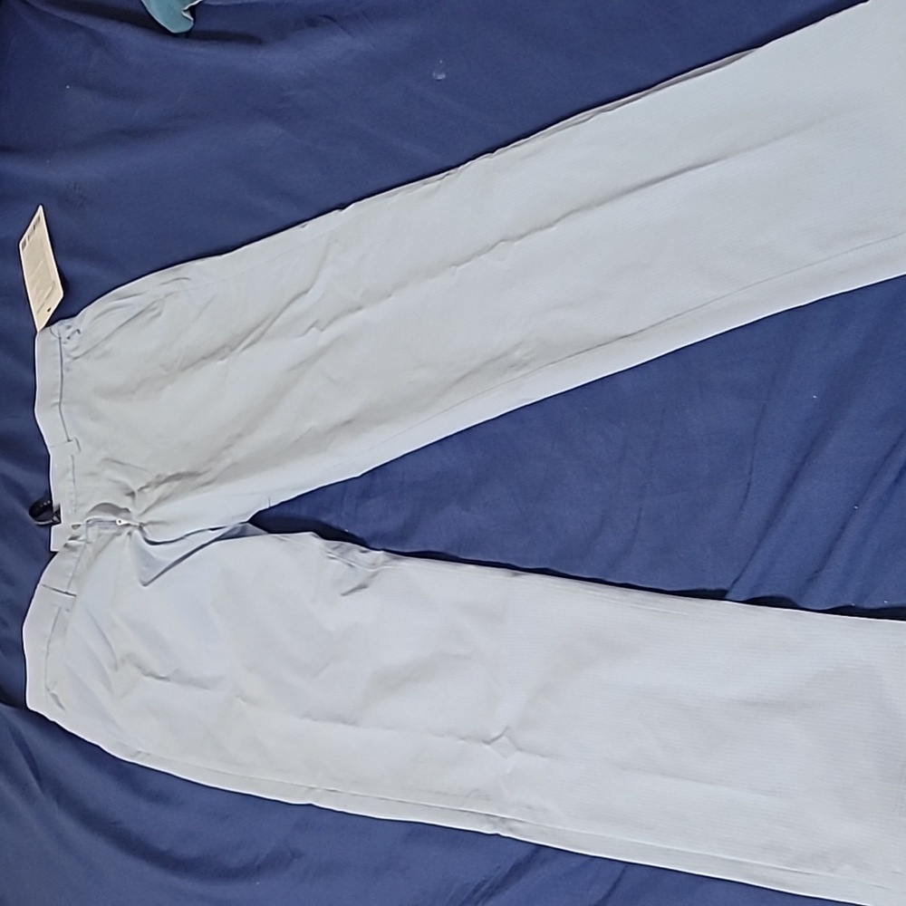 Brand new Lululemon pants